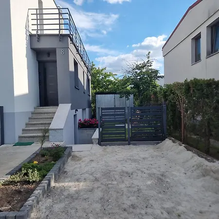 Апартаменты Urban Palace Bezplatne Miejsce Postojowe Вроцлав