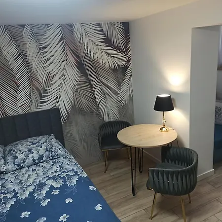 Апартаменты Urban Palace Bezplatne Miejsce Postojowe Вроцлав