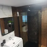 شقة Urban Palace Bezplatne Miejsce Postojowe