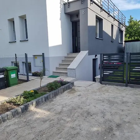 Urban Palace